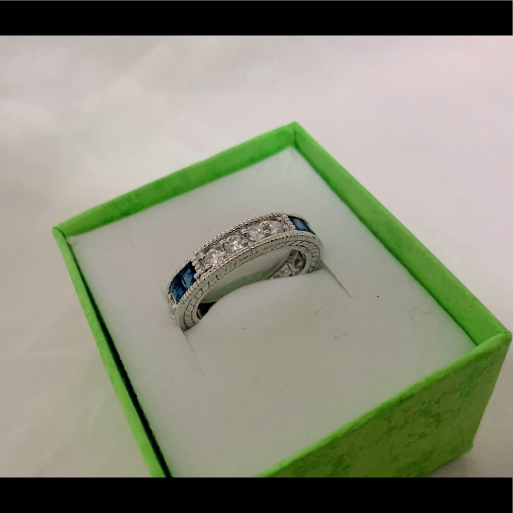 Square Shape Natural Blue Band